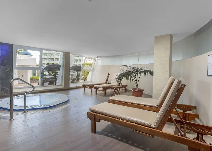 Apartahotel Santa Barbara Golf&ocean Club