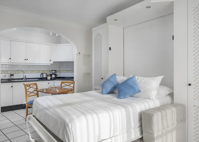 Aparthotel Santa Barbara Golf And Ocean Club