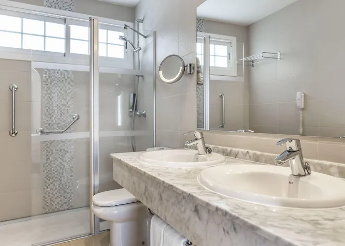 Hotel apartamentowy Santa Barbara Golf And Ocean Club 4*