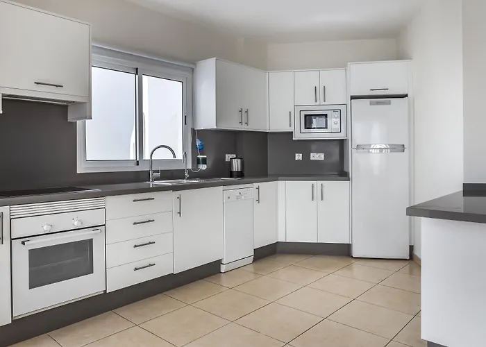 Santa Barbara Golf And Ocean Club Aparthotel 4*