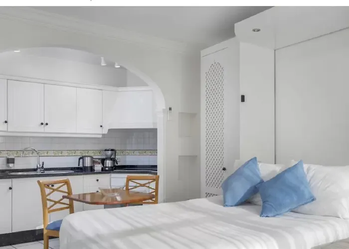 Apartmanhotel Santa Barbara Golf And Ocean Club 4*